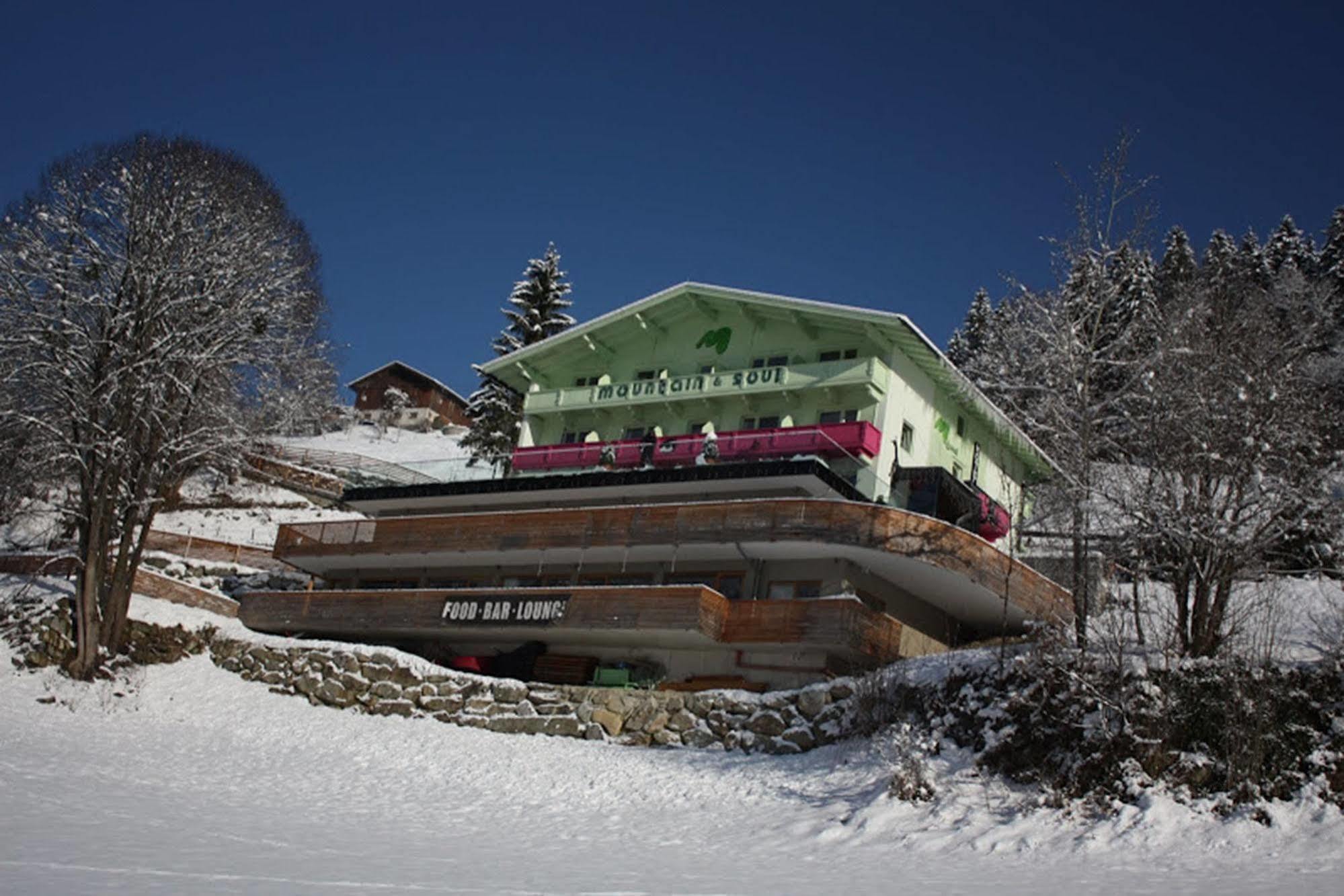 Mountain And Soul Lifestyle Hotel Ramsau im Zillertal Exterior foto