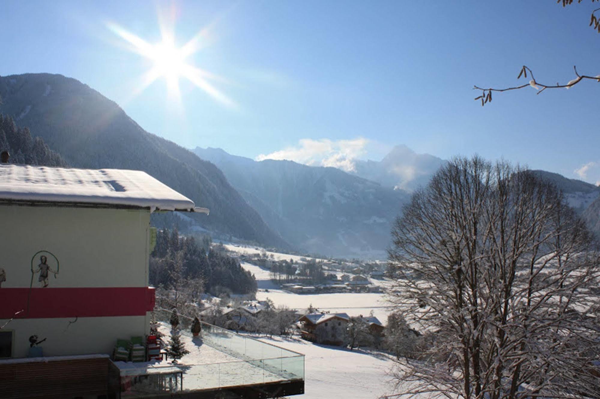 Mountain And Soul Lifestyle Hotel Ramsau im Zillertal Exterior foto